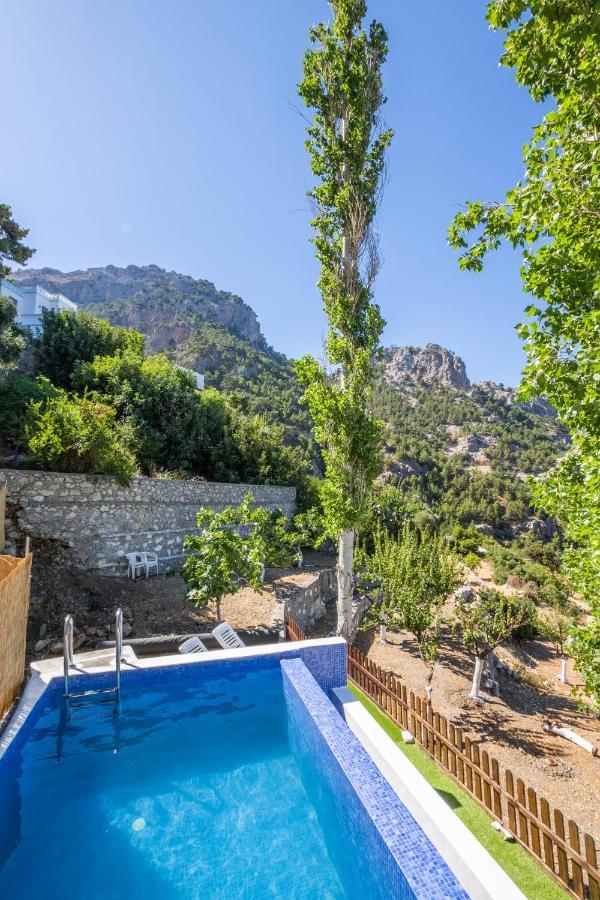 Mertonas Landhaus Kyra Panagia
